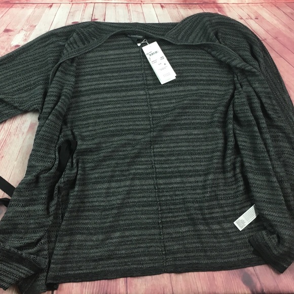 ⭐️NWT Eileen Fisher Sleek Tencel Merino cardigan - Picture 4 of 8